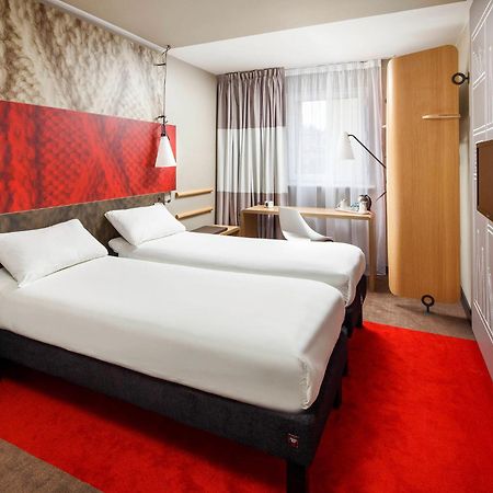 Ibis London Barking Hotel Barking  Exterior foto