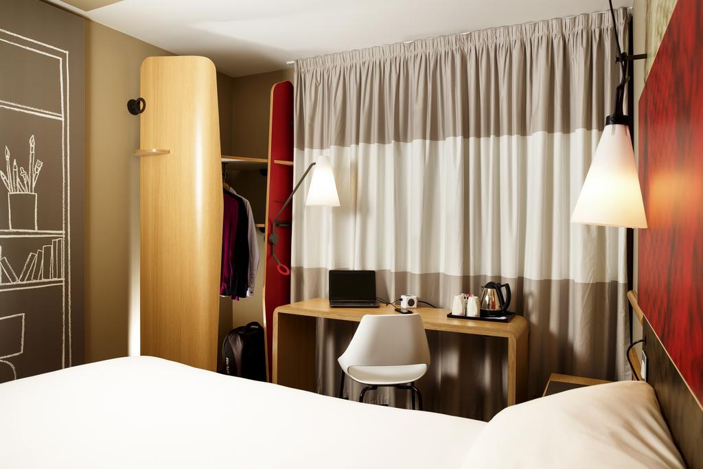 Ibis London Barking Hotel Barking  Exterior foto
