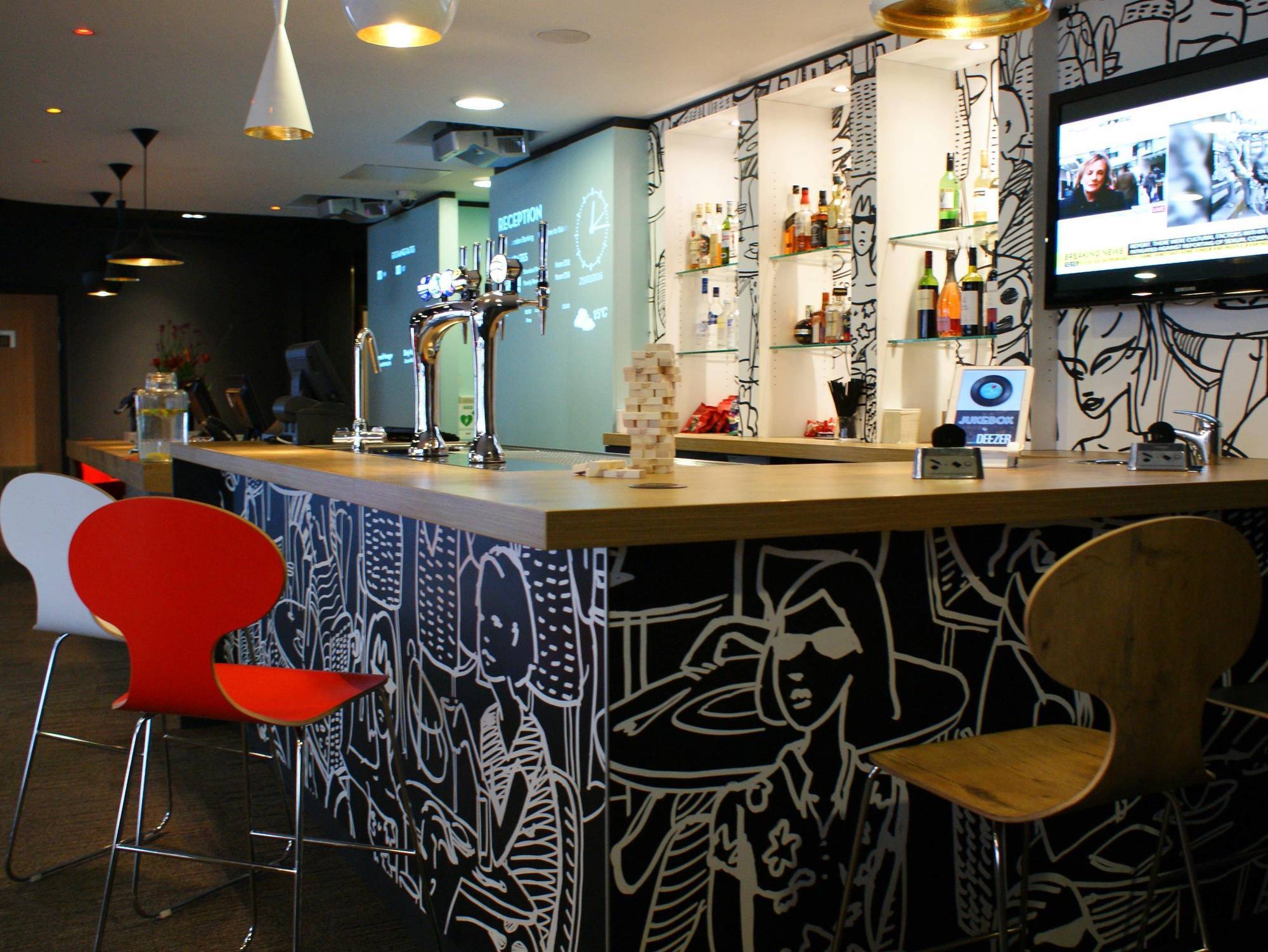 Ibis London Barking Hotel Barking  Exterior foto